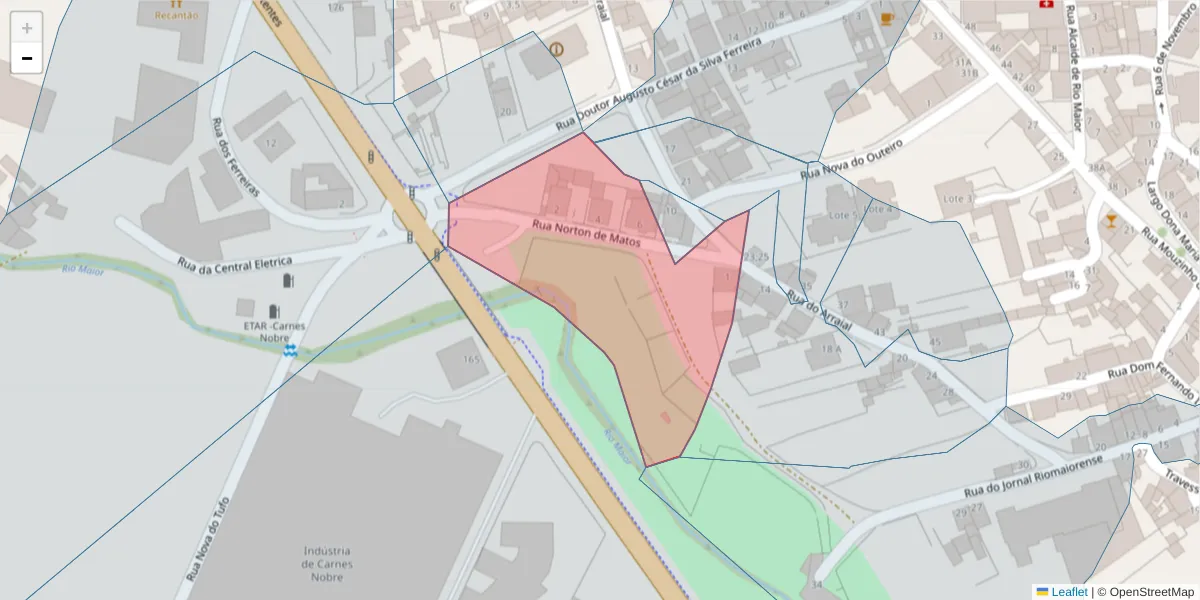 Mapa detalhado do código postal 2040-221 com limites, códigos postais vizinhos e agências dos correios