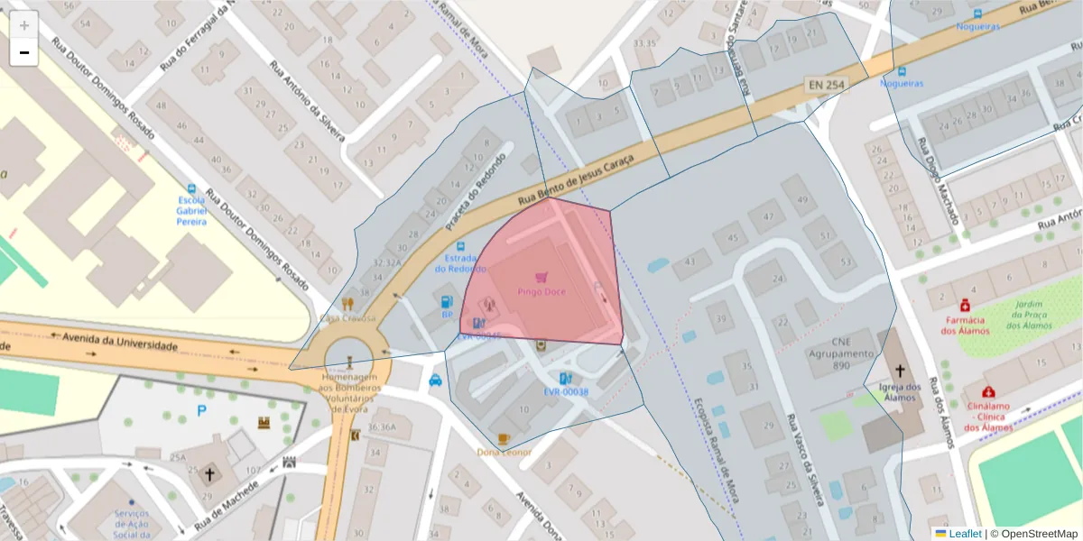 Mapa detalhado do código postal 7000-135 com limites, códigos postais vizinhos e agências dos correios