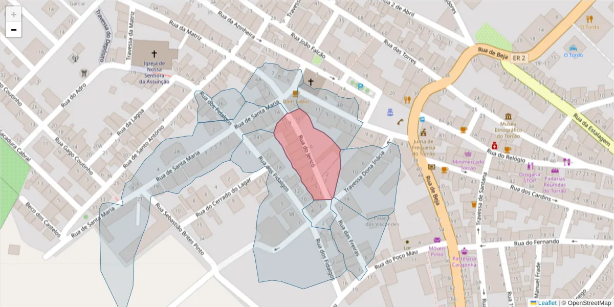 Mapa detalhado do código postal 7595-136 com limites, códigos postais vizinhos e agências dos correios